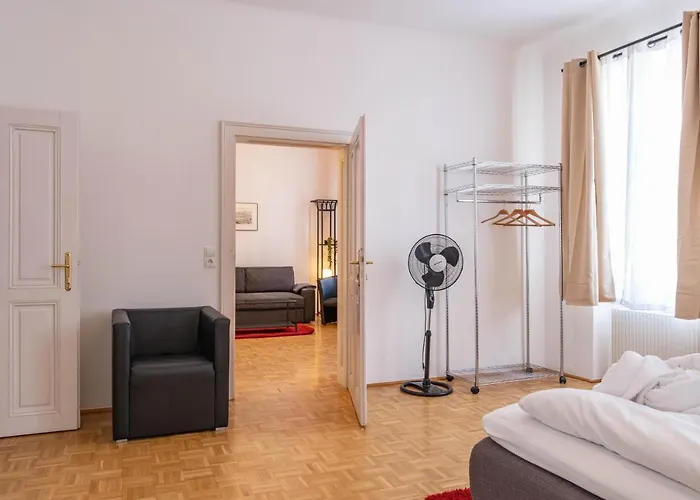 Maple Avenue Apartments